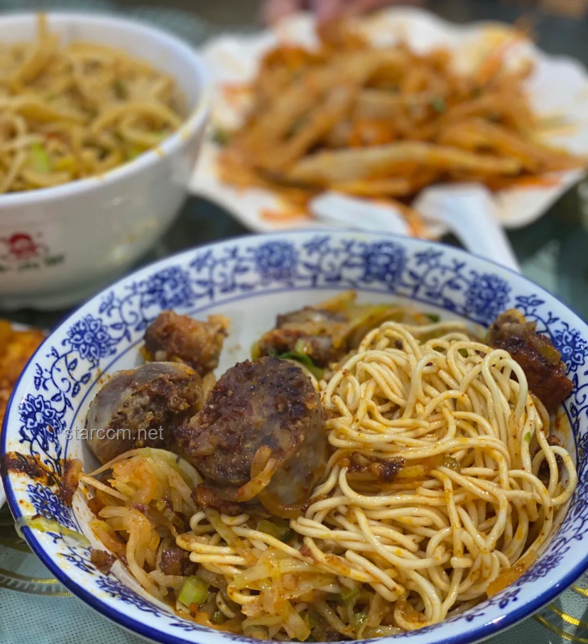 绞肉机卫生与饮用水质量：姚北实验学校食品安全事件对比分析