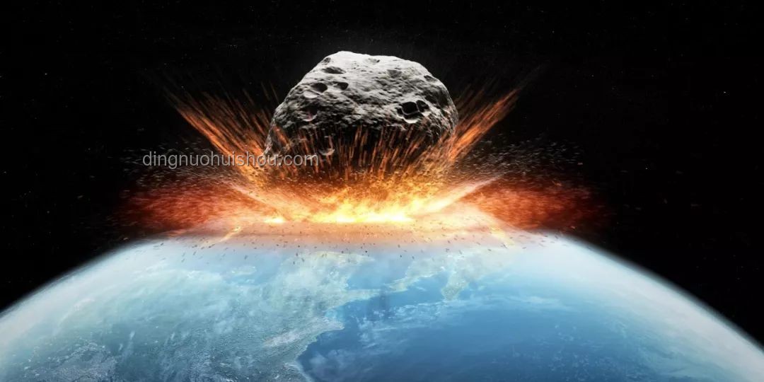 明星版大头钉环游地球挑战：全景相机引领的创意潮流